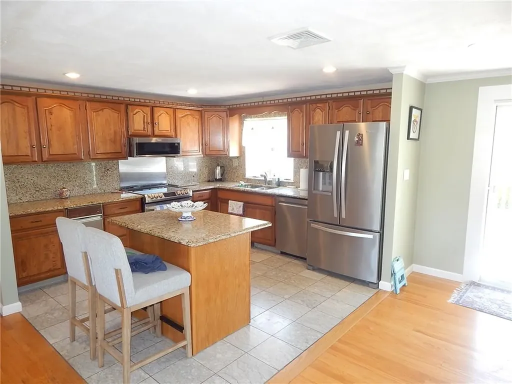 9 Baldwin Street Cumberland RI 02864