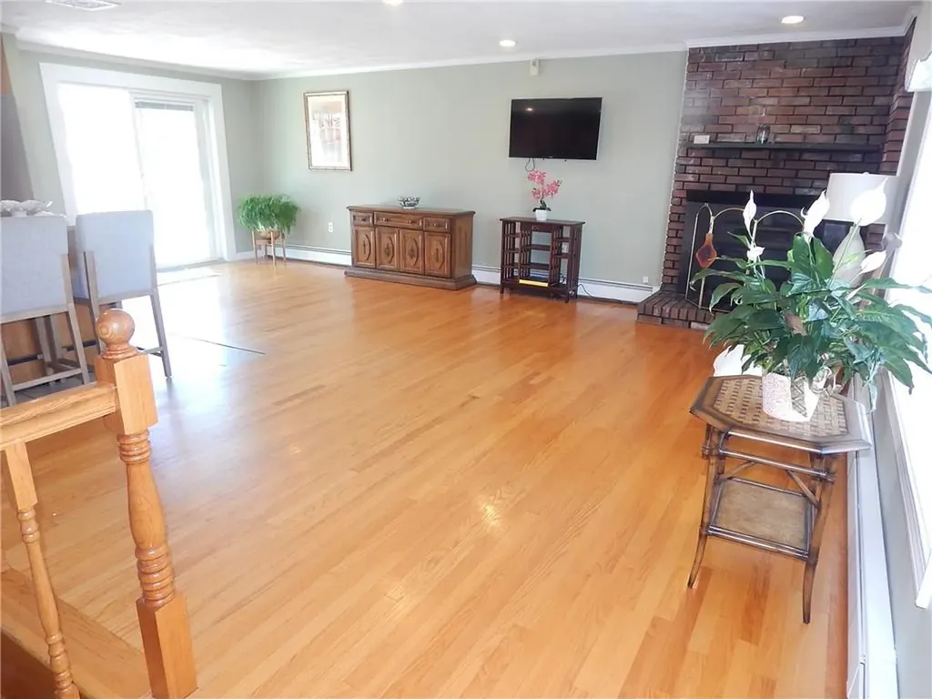 9 Baldwin Street Cumberland RI 02864