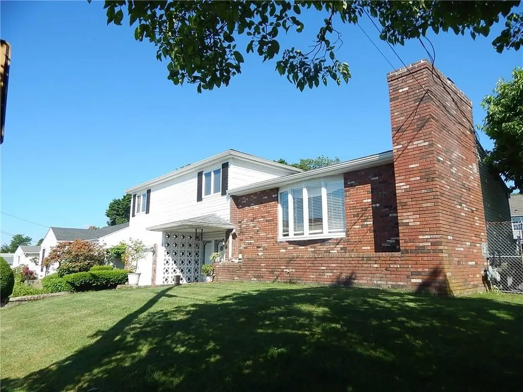 9 Baldwin Street Cumberland RI 02864