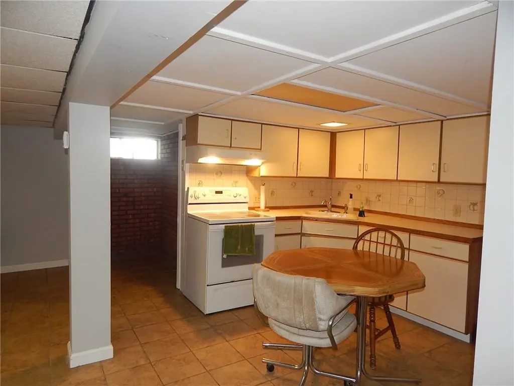 9 Baldwin Street Cumberland RI 02864