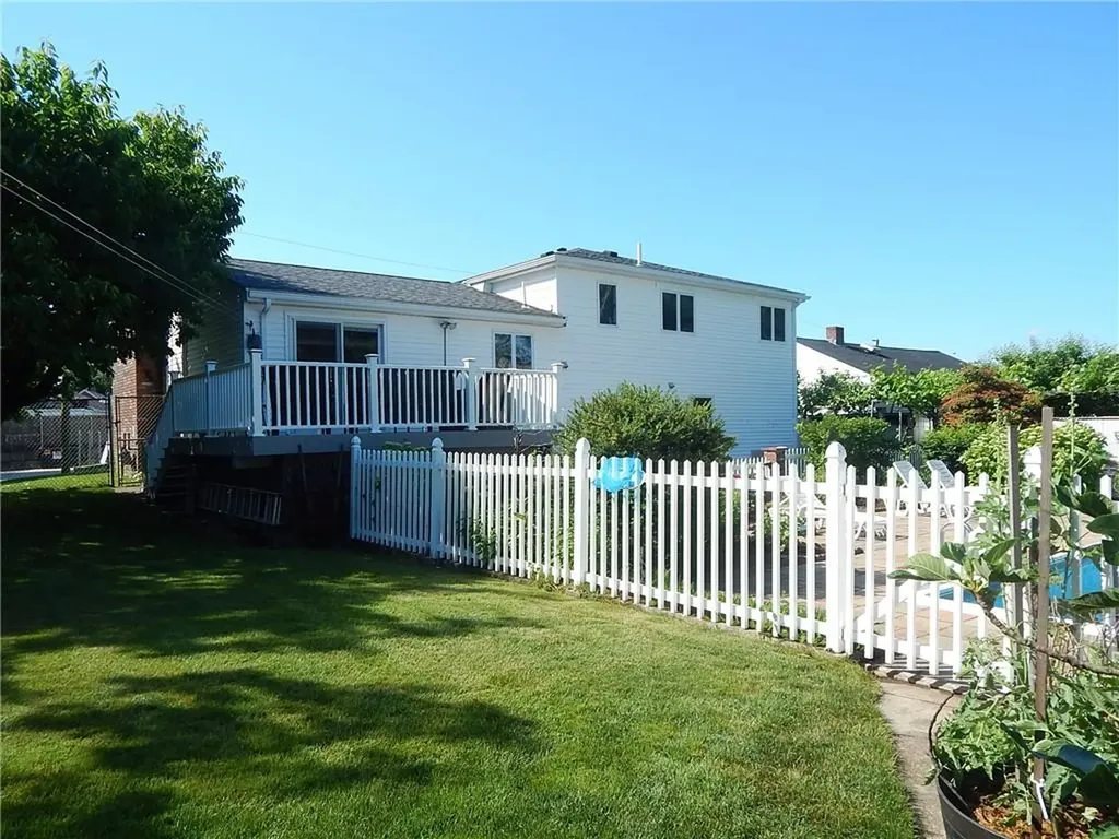 9 Baldwin Street Cumberland RI 02864