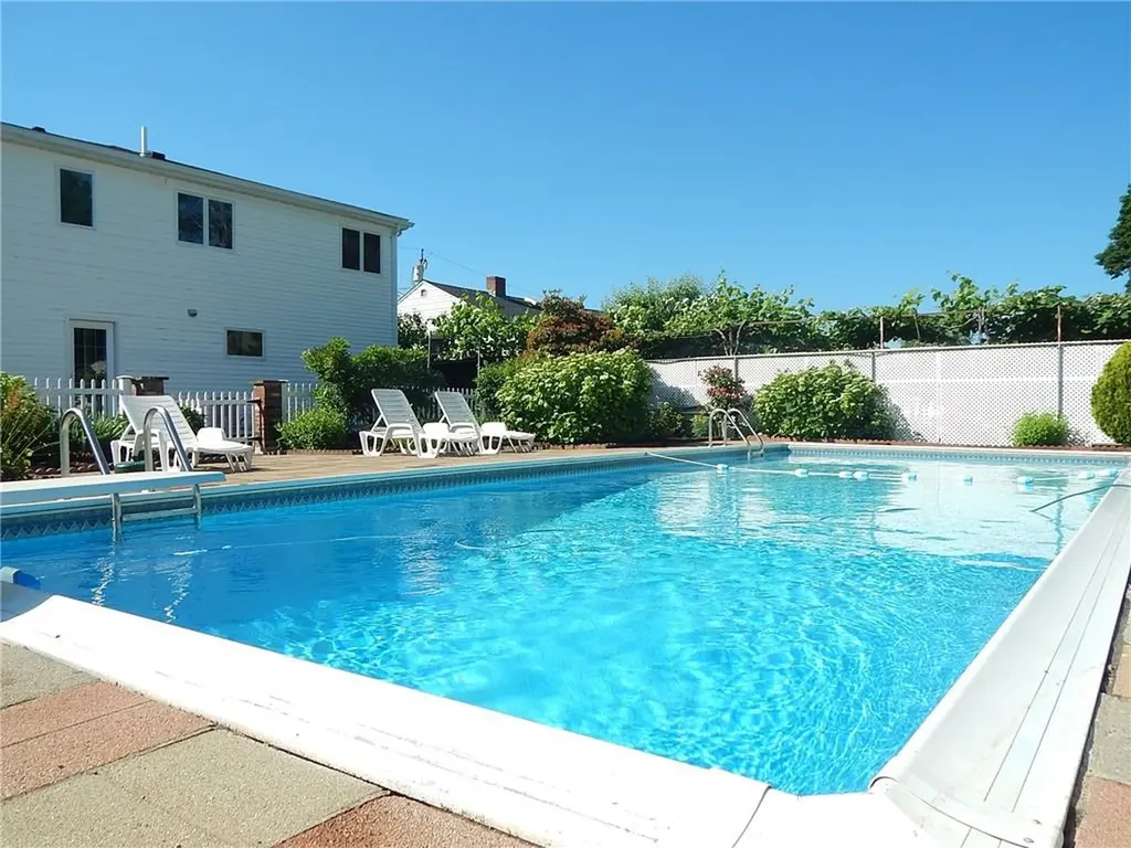 9 Baldwin Street Cumberland RI 02864