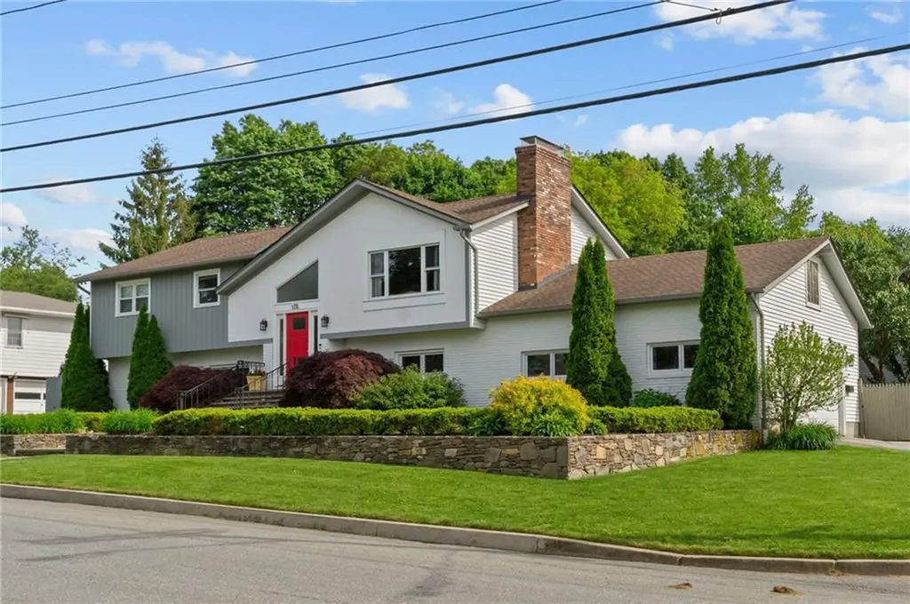 170 Brayton Avenue Cranston RI 02920
