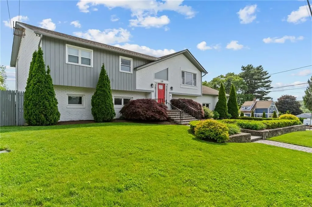 170 Brayton Avenue Cranston RI 02920