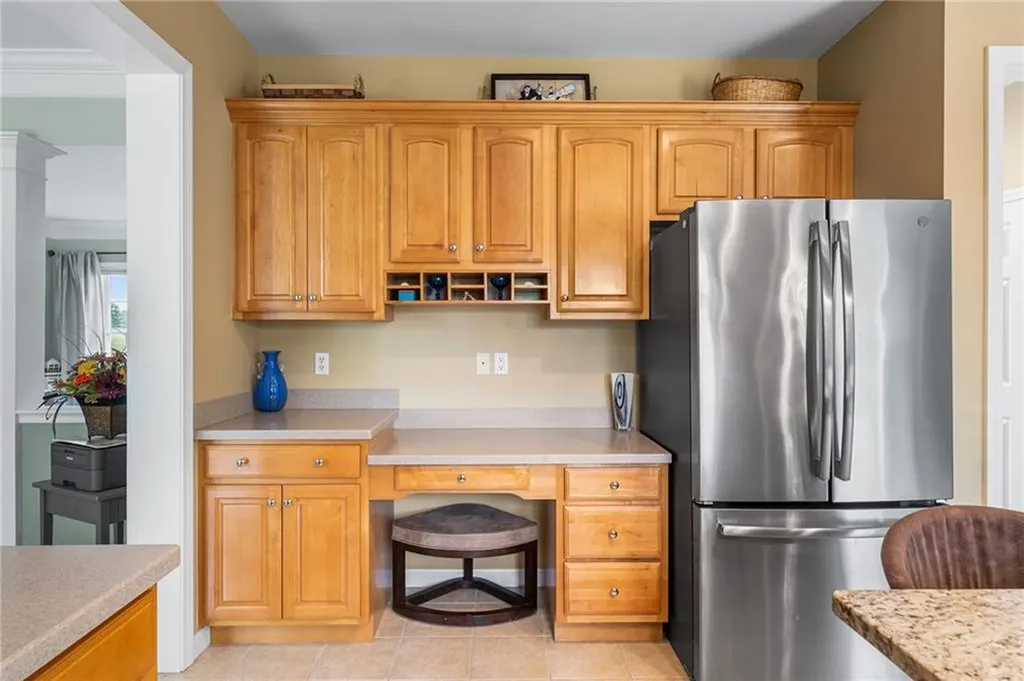 68 Anchor Drive Portsmouth RI 02871