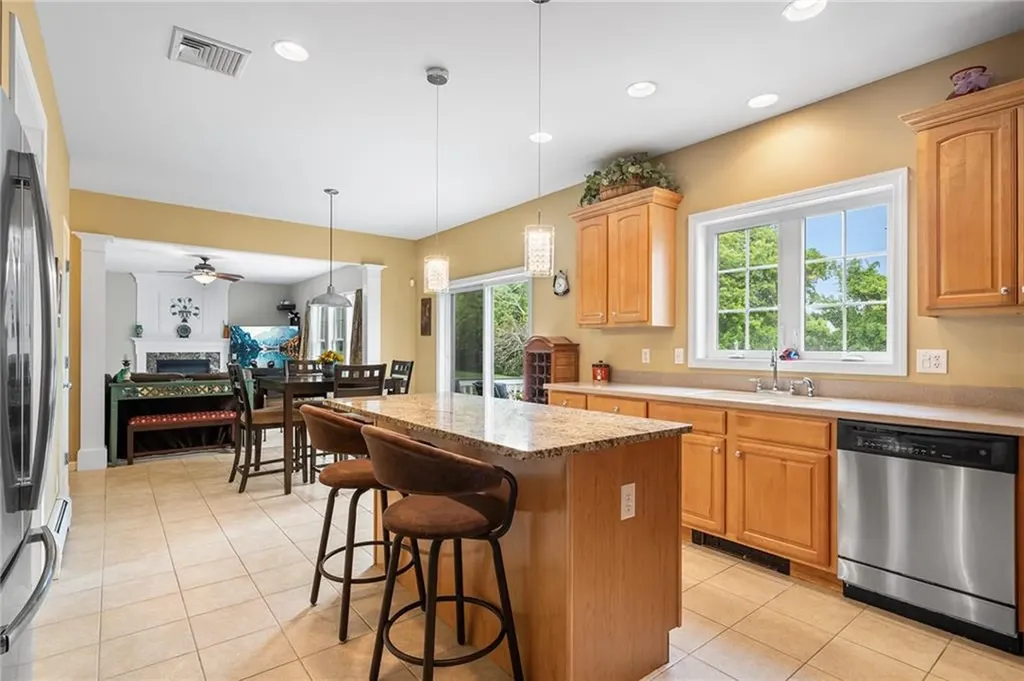 68 Anchor Drive Portsmouth RI 02871