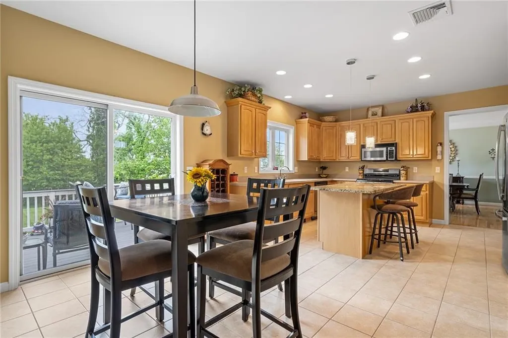 68 Anchor Drive Portsmouth RI 02871