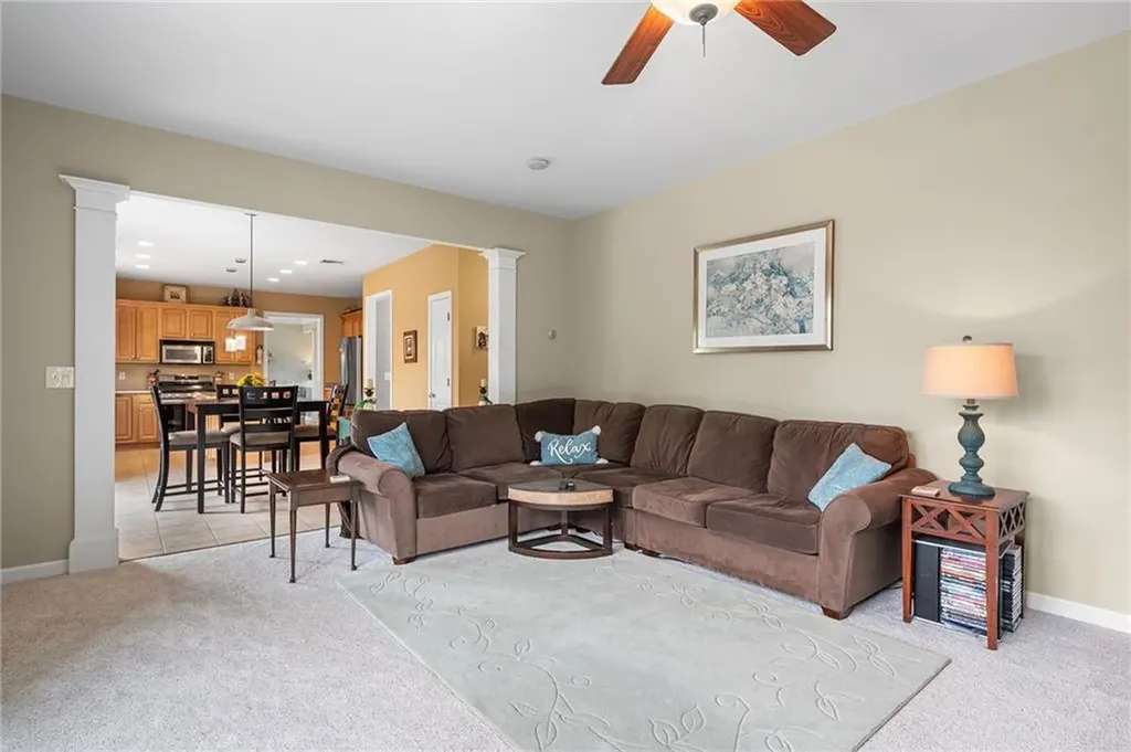 68 Anchor Drive Portsmouth RI 02871