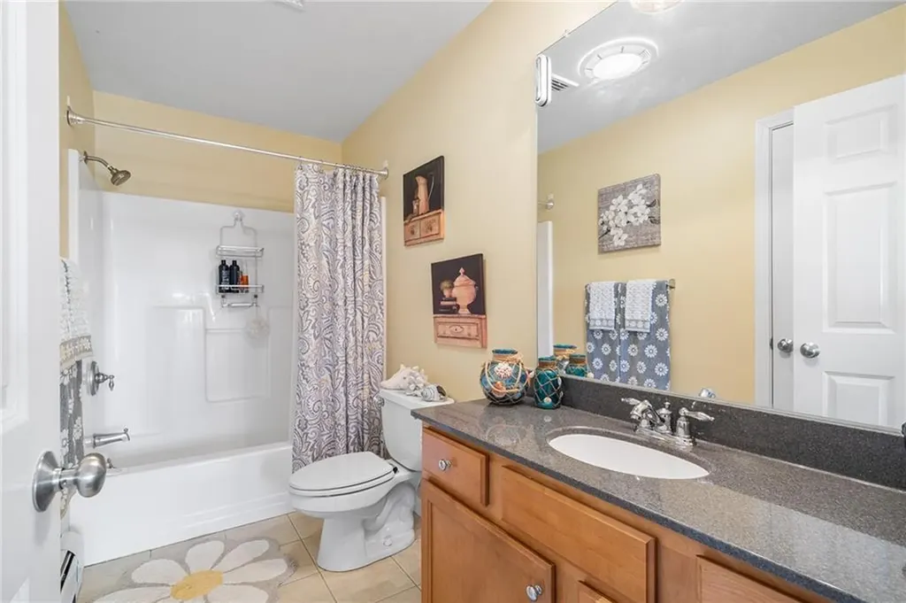 68 Anchor Drive Portsmouth RI 02871