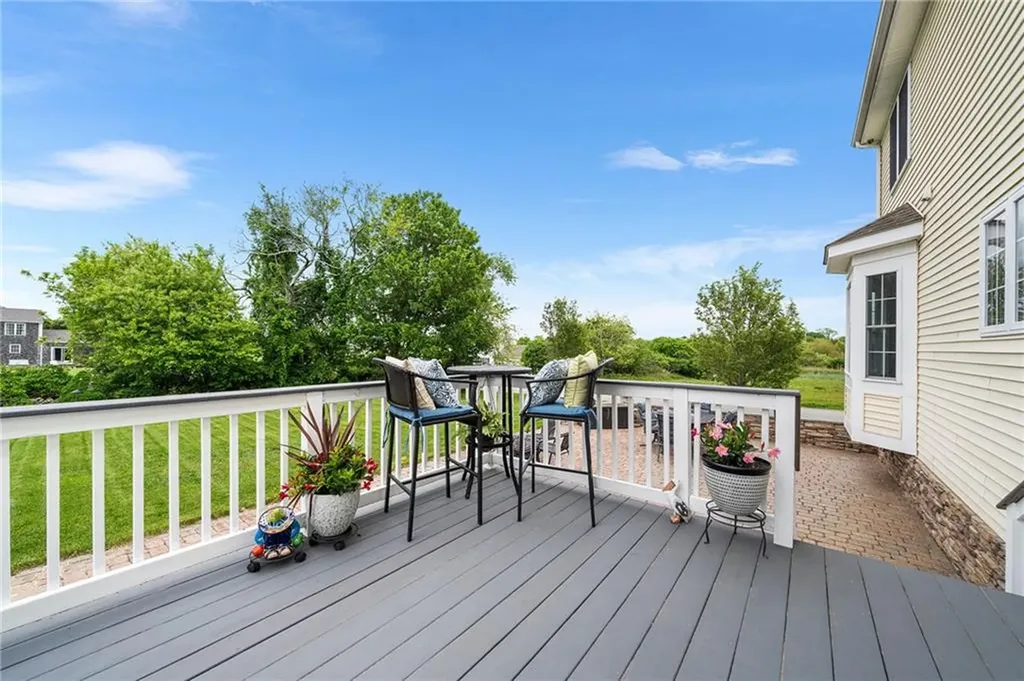 68 Anchor Drive Portsmouth RI 02871