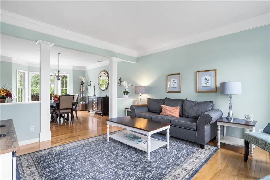 68 Anchor Drive Portsmouth RI 02871