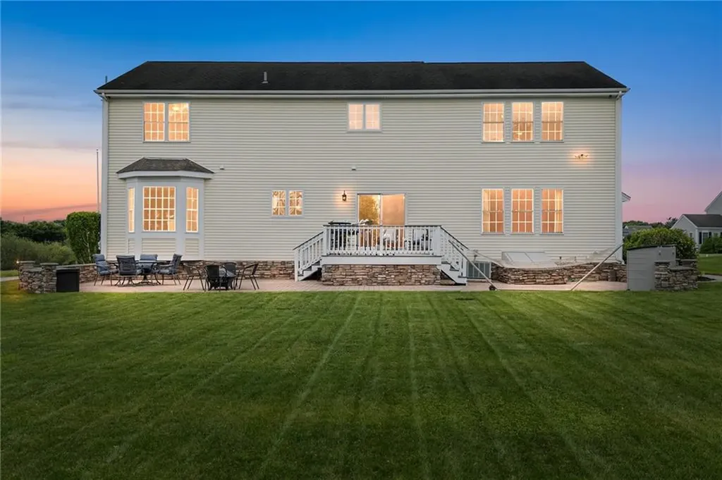 68 Anchor Drive Portsmouth RI 02871