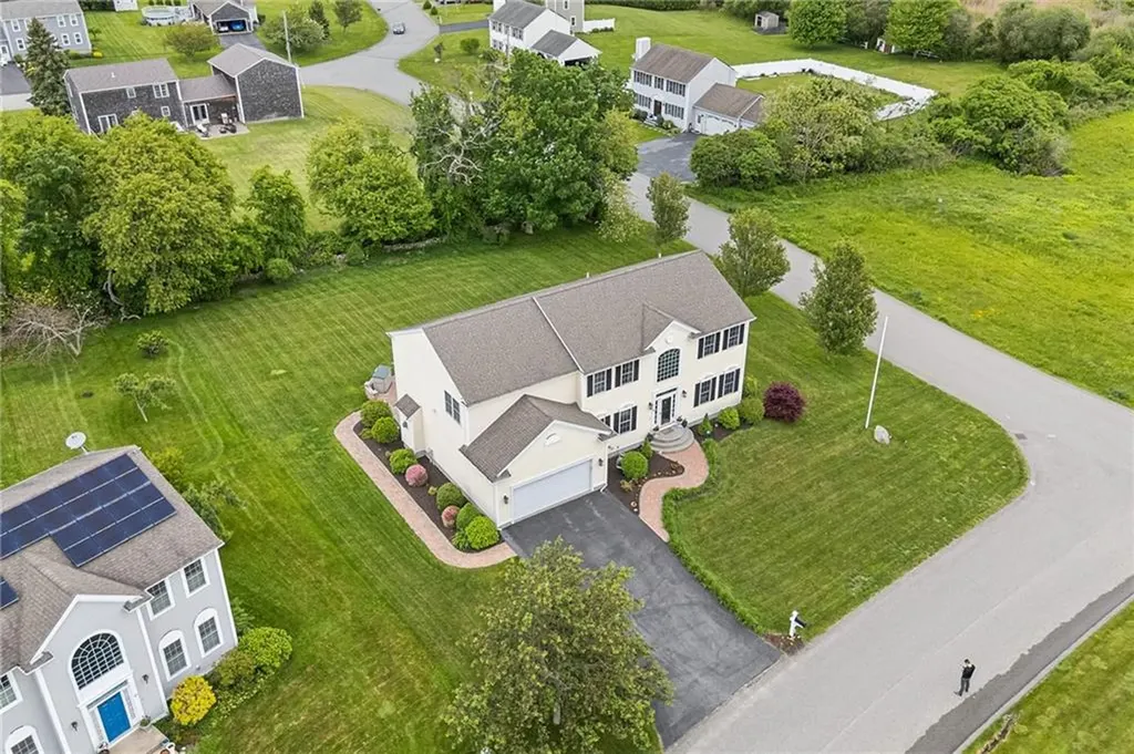 68 Anchor Drive Portsmouth RI 02871