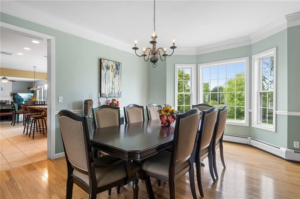 68 Anchor Drive Portsmouth RI 02871