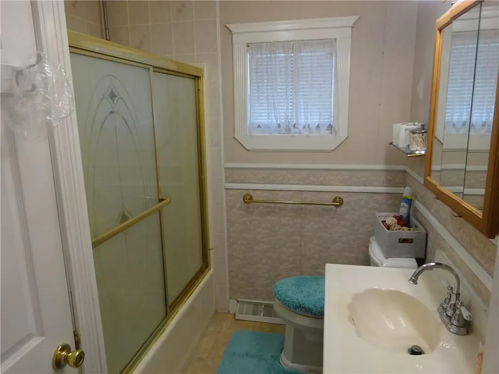 201 Crawford Street Woonsocket RI 02895