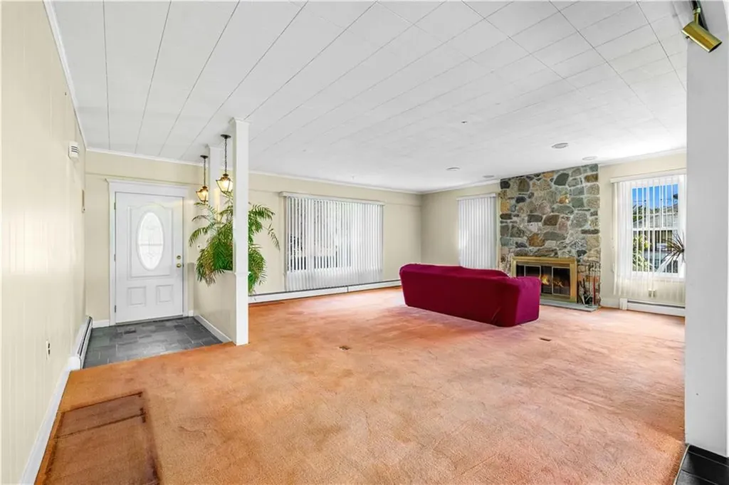 2444 Hartford Avenue Johnston RI 02919