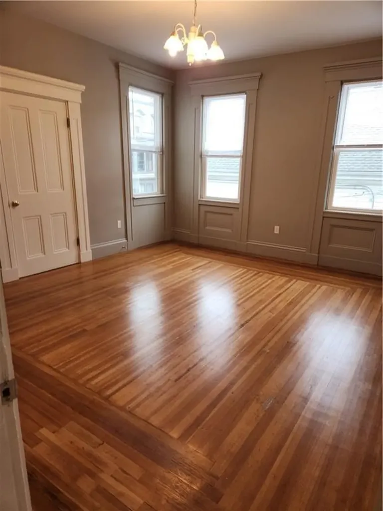 41 Brighton Street Providence RI 02909