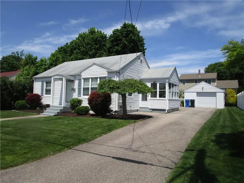 11 Loring Street Cranston RI 02920