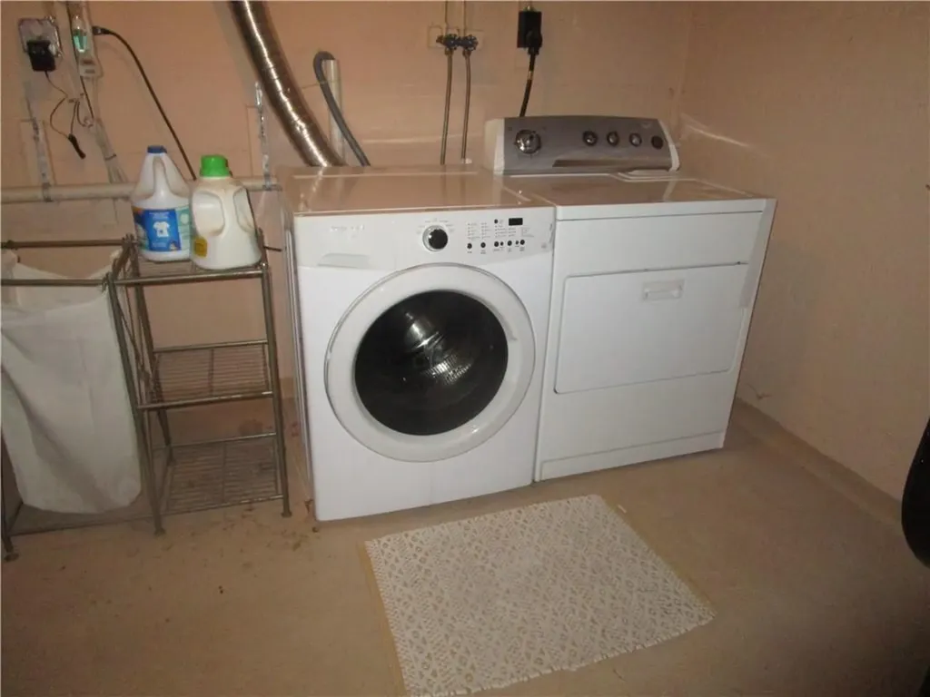 11 Loring Street Cranston RI 02920