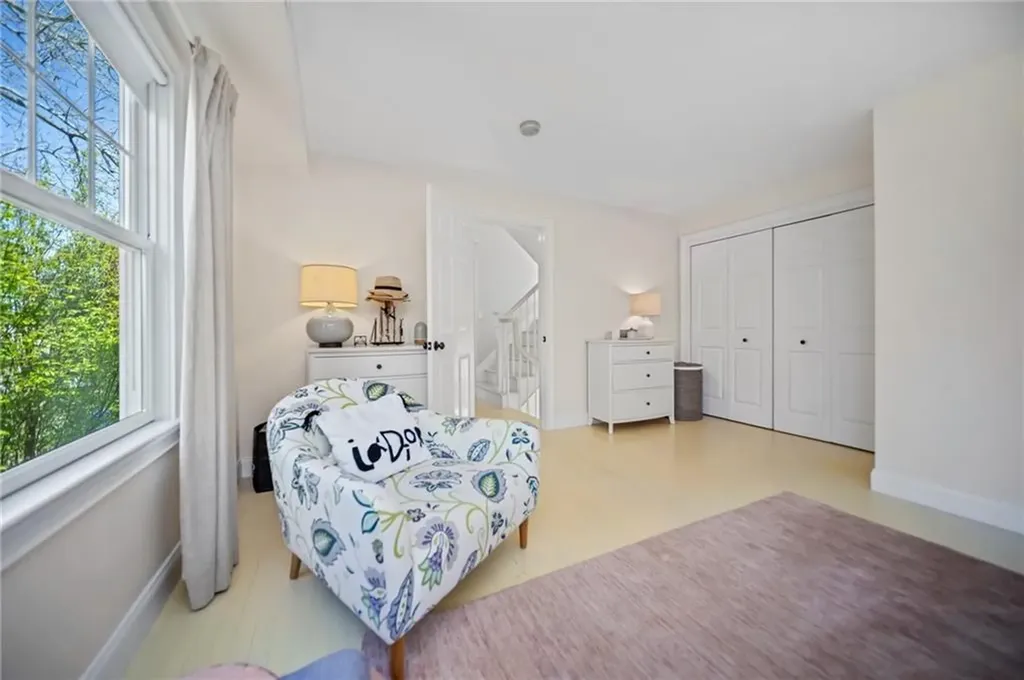 9 Casey Court Newport RI 02840