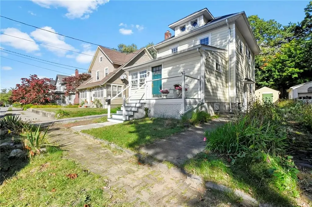 54 Denver Avenue Cranston RI 02905