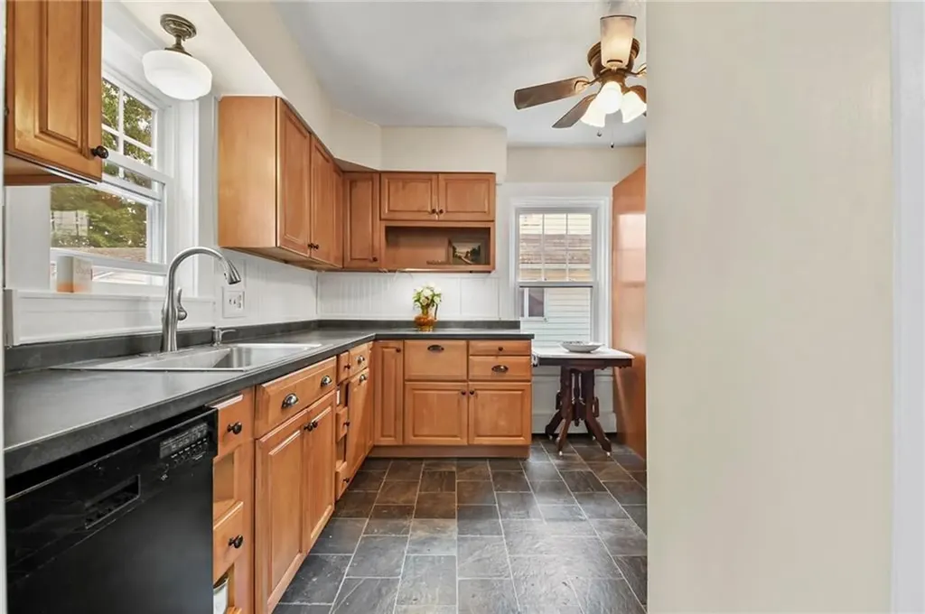 54 Denver Avenue Cranston RI 02905