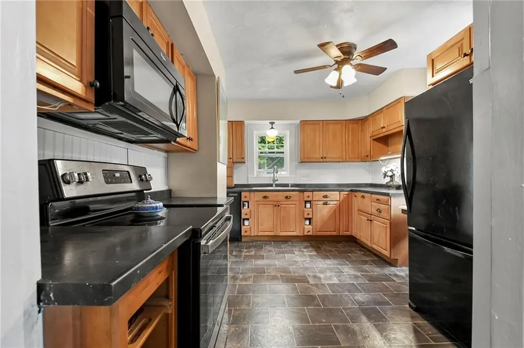 54 Denver Avenue Cranston RI 02905