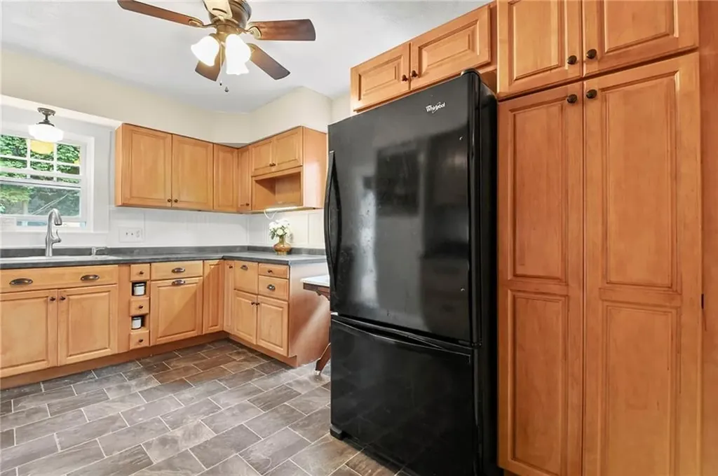 54 Denver Avenue Cranston RI 02905