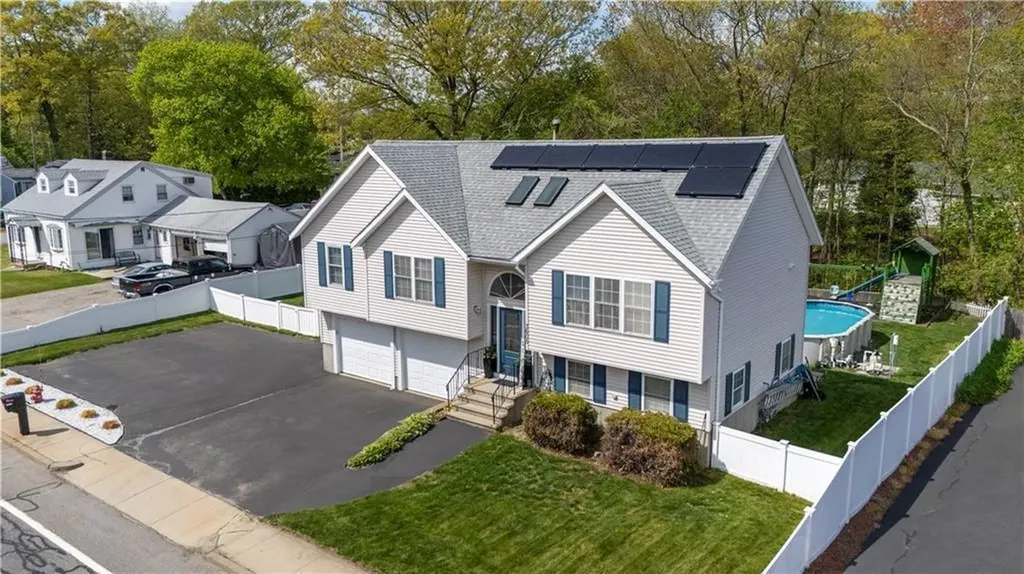 3605 Mendon Road Cumberland RI 02864