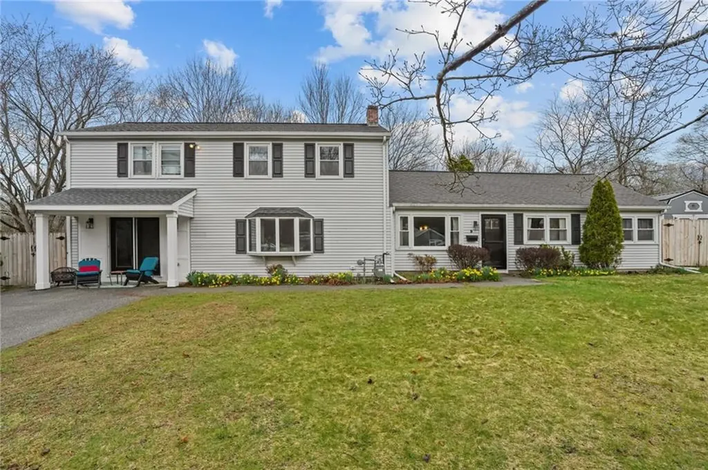 9 Rosedale Avenue Barrington RI 02806