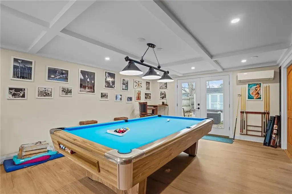 9 Rosedale Avenue Barrington RI 02806