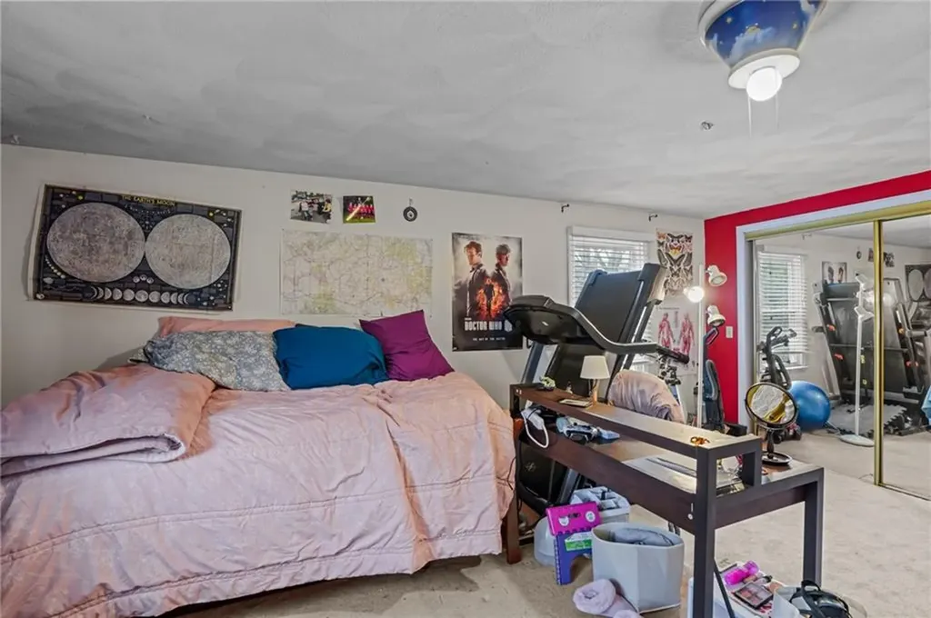 9 Rosedale Avenue Barrington RI 02806