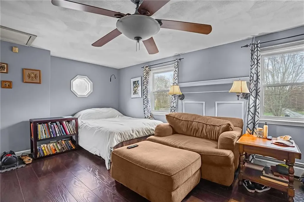 9 Rosedale Avenue Barrington RI 02806