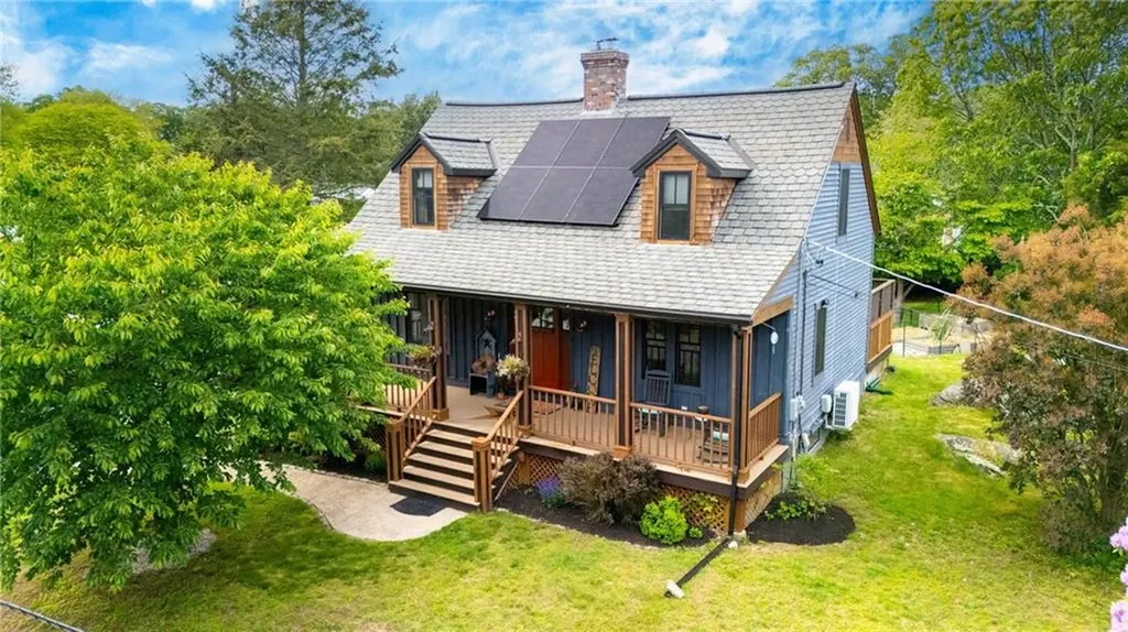 194 Campeau Street Woonsocket RI 02895