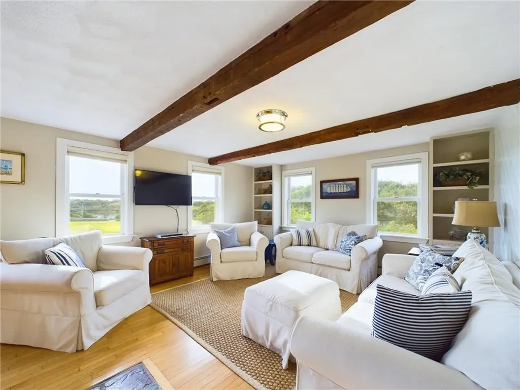 1087 Lakeside Drive Block Island RI 02807