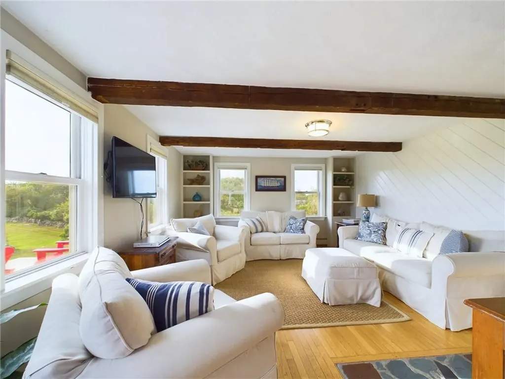1087 Lakeside Drive Block Island RI 02807