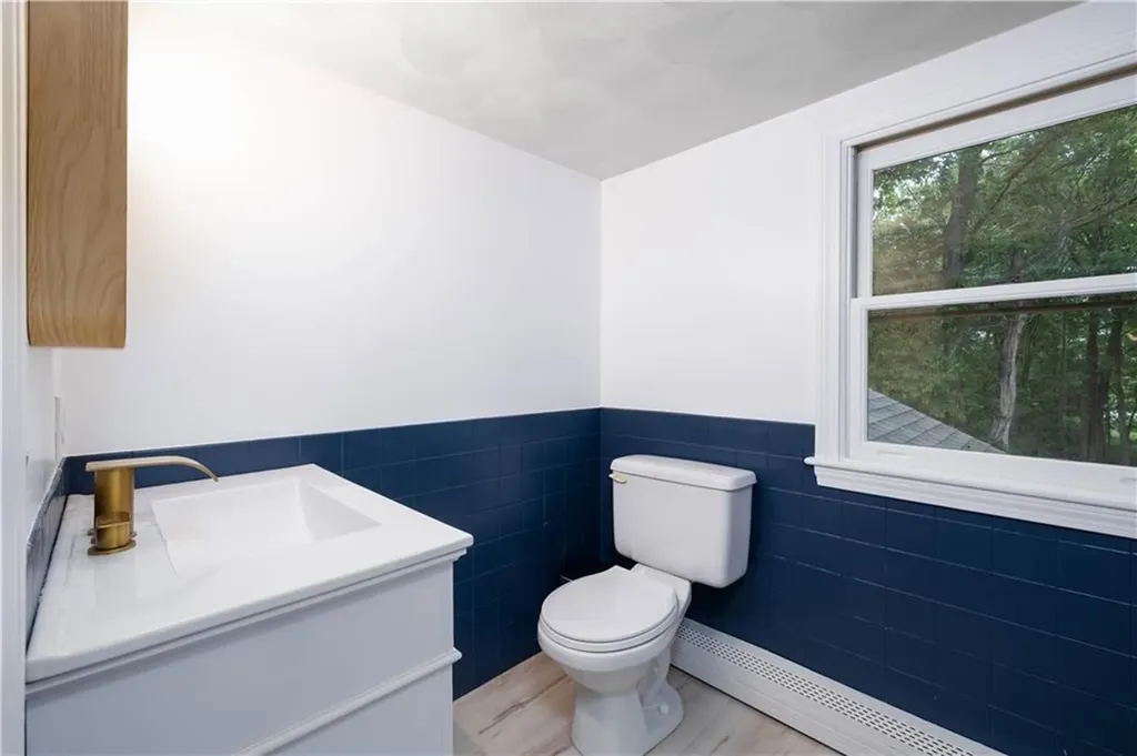 20 Barker Avenue Warren RI 02885