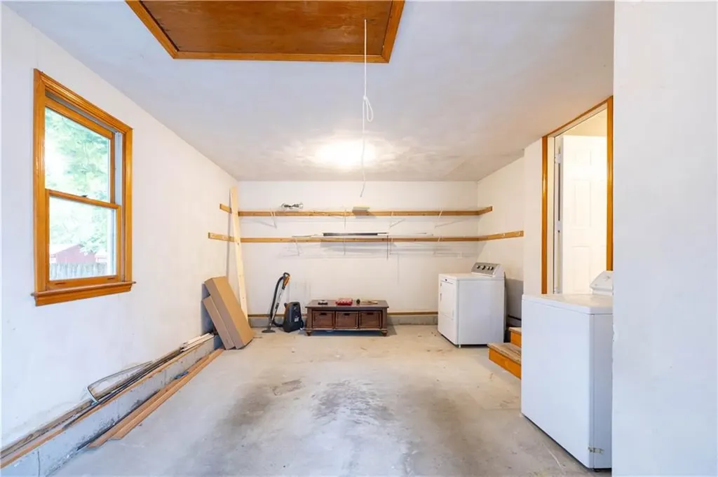 20 Barker Avenue Warren RI 02885