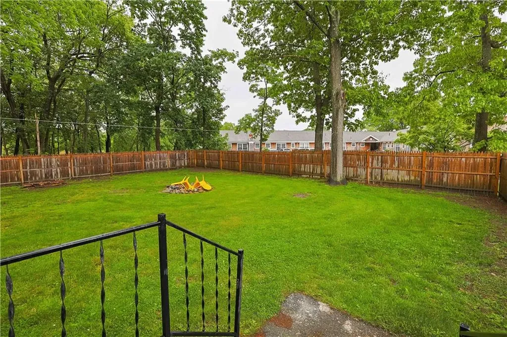 20 Barker Avenue Warren RI 02885
