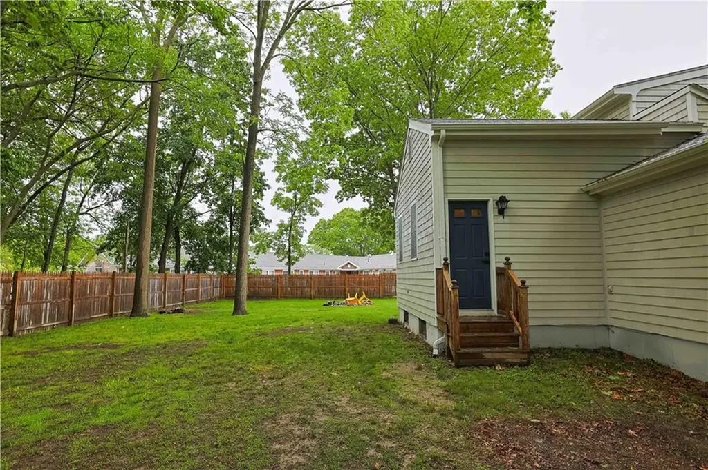 20 Barker Avenue Warren RI 02885