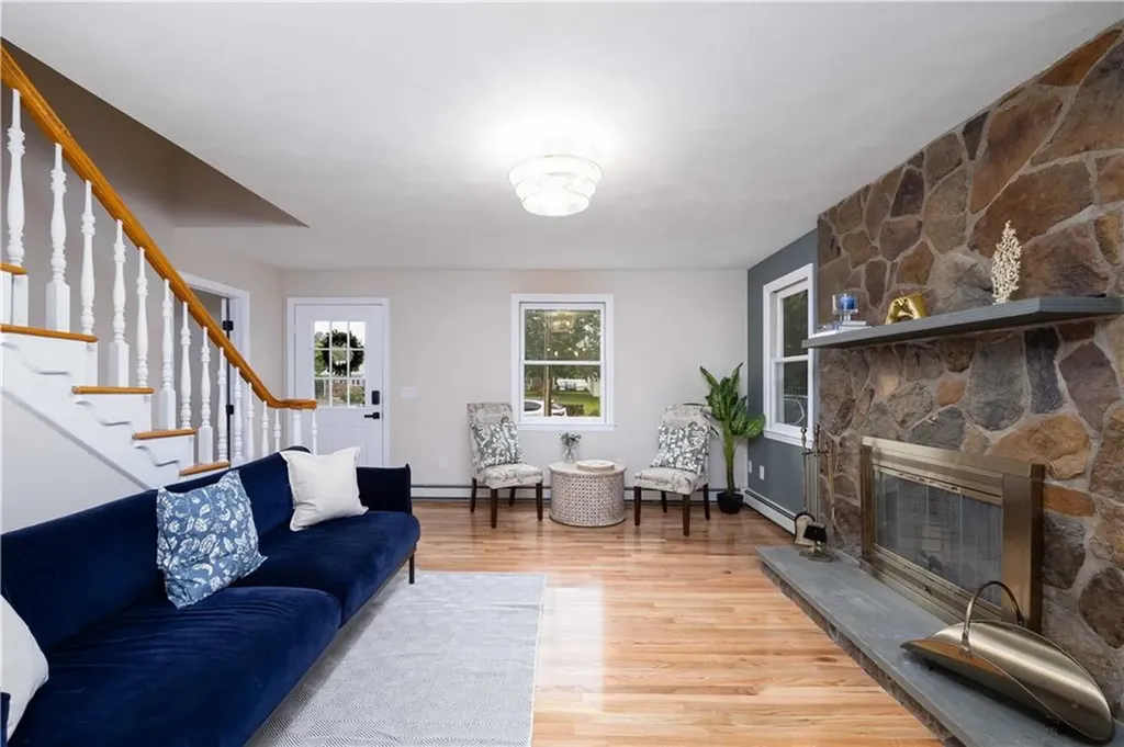 20 Barker Avenue Warren RI 02885