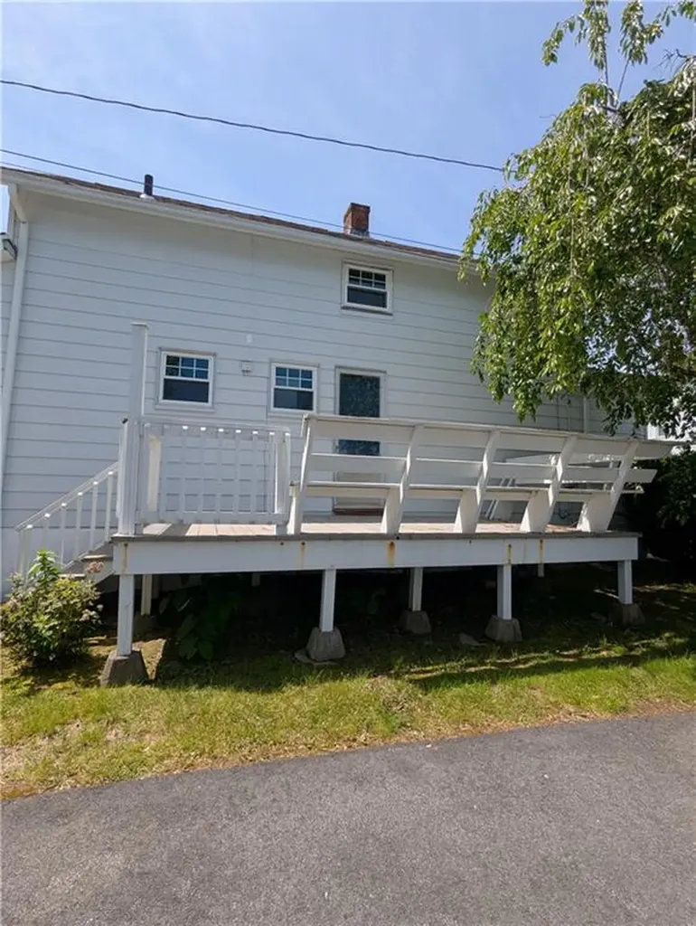 10 Fiume Street West Warwick RI 02893