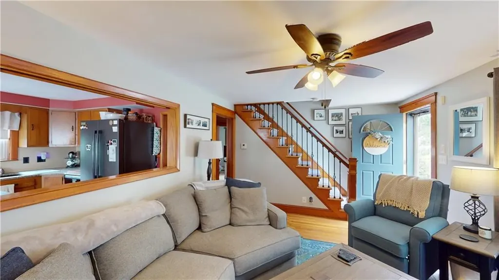 26 Urquhart Street West Warwick RI 02893