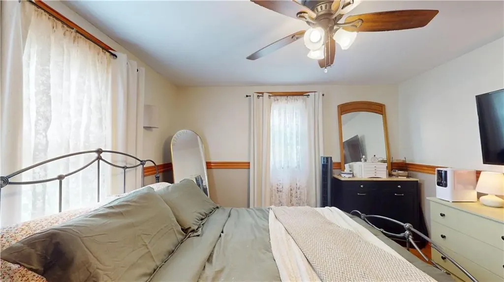 26 Urquhart Street West Warwick RI 02893