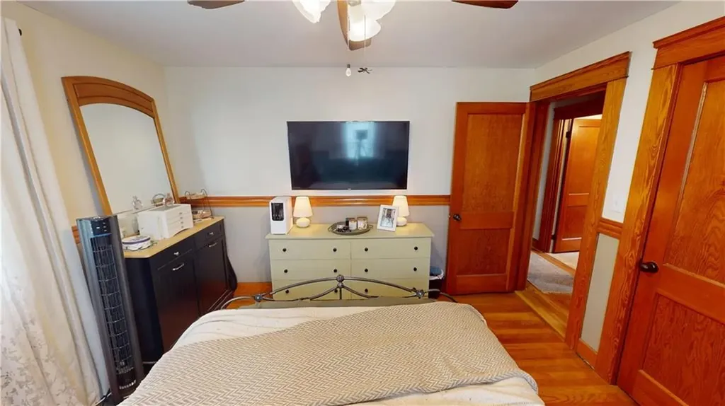 26 Urquhart Street West Warwick RI 02893