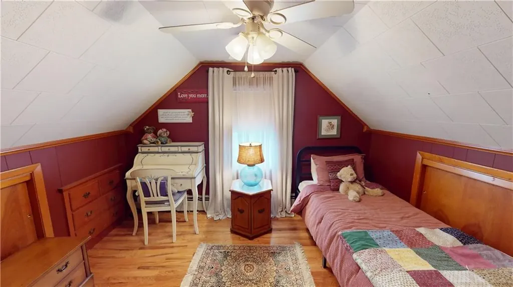 26 Urquhart Street West Warwick RI 02893