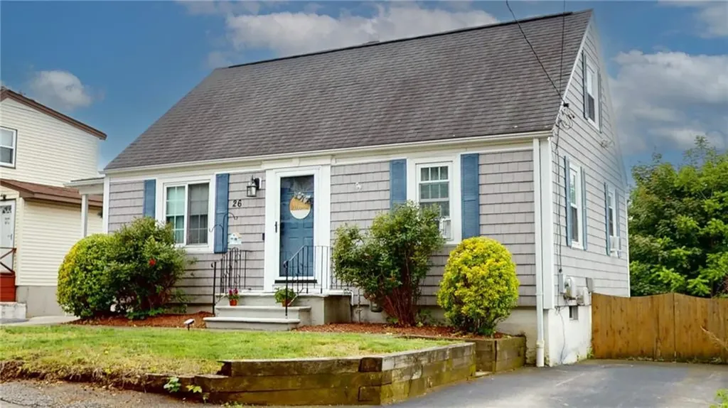 26 Urquhart Street West Warwick RI 02893