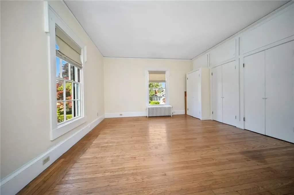 33 Kay Street Newport RI 02840