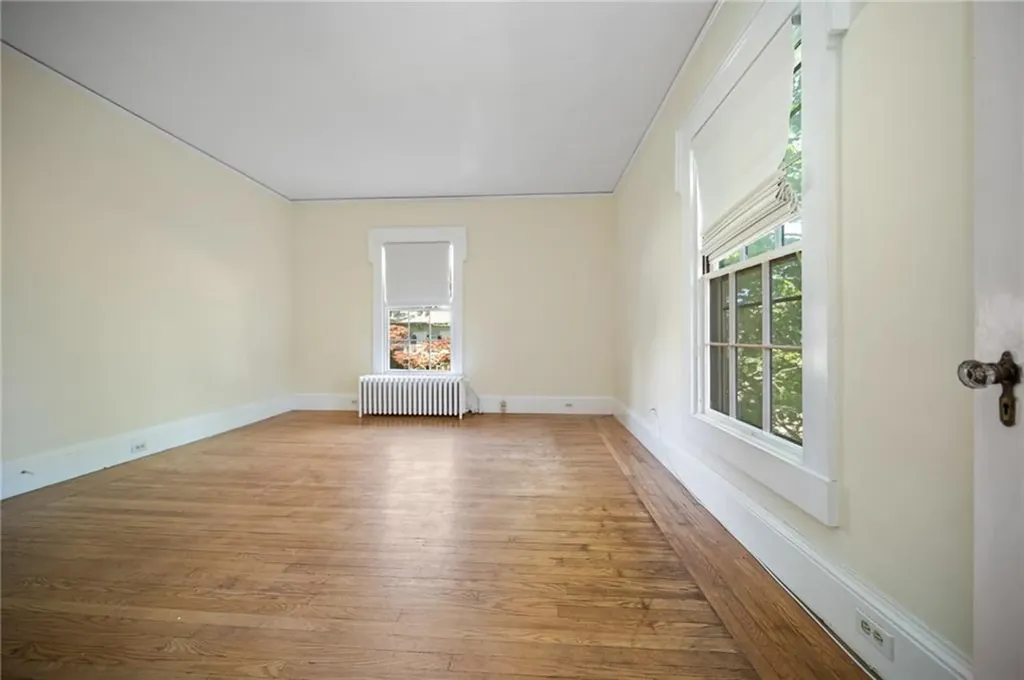 33 Kay Street Newport RI 02840
