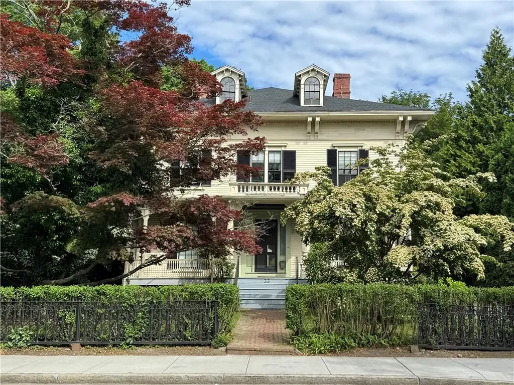 33 Kay Street Newport RI 02840